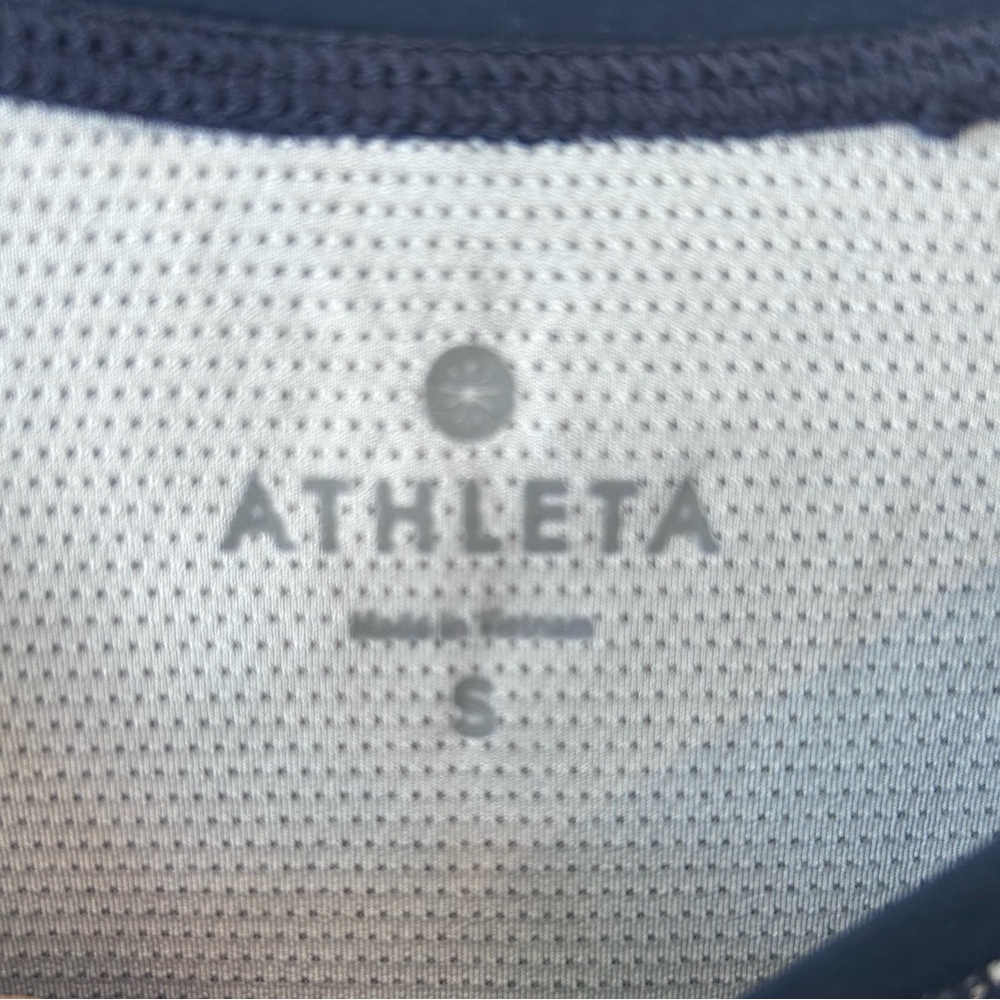 Athleta Long Sleeve Workout Top‎ SZ S - Picture 5 of 7